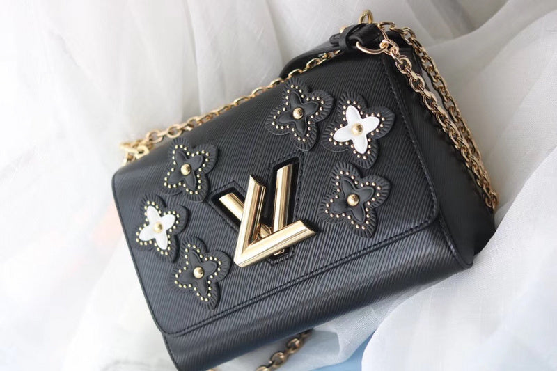 Front view of everyday-luxe refined women's handbag – women's designer-style accessory
