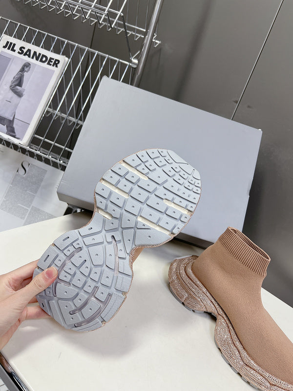 Balenciaga shoes Style 053 - angled studio shot
