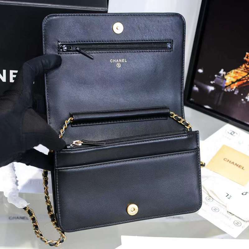 Zivas Charm Refined Everyday Style Fashion Handbag (Refined Practical Design) – Full Silhouette