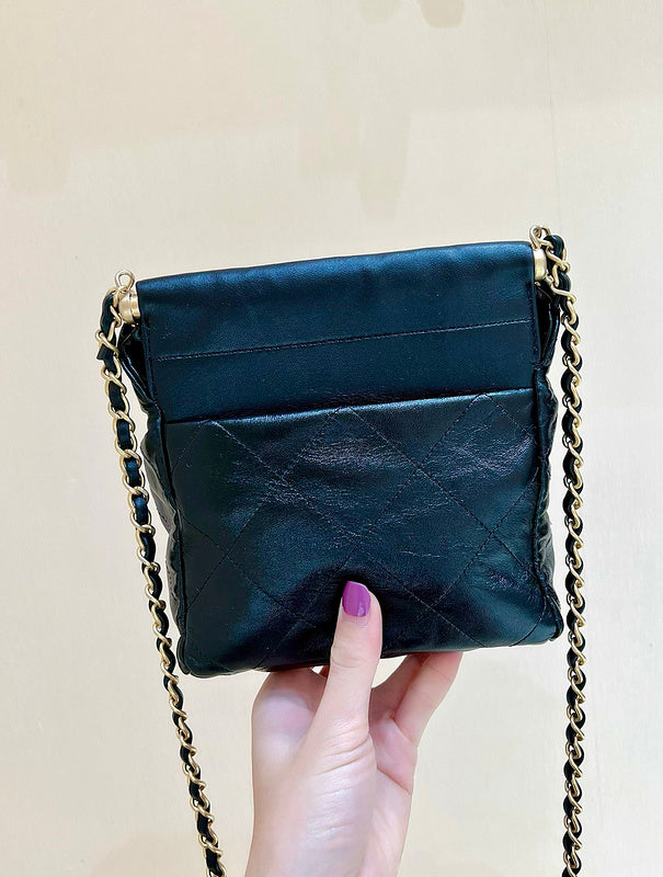  women's handbag, compact design, view 4