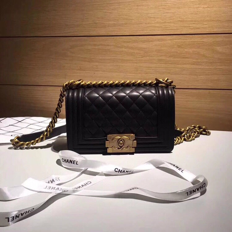 Zivas Charm Chic Craftsmanship Everyday Handbag (Signature Shape & Finish) – Front View
