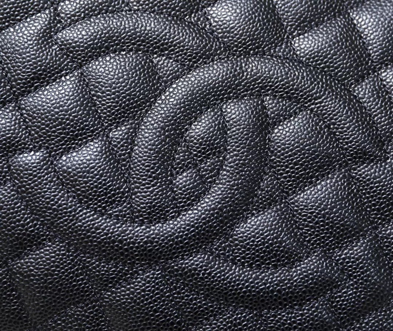  handbag, spacious everyday style, image 9
