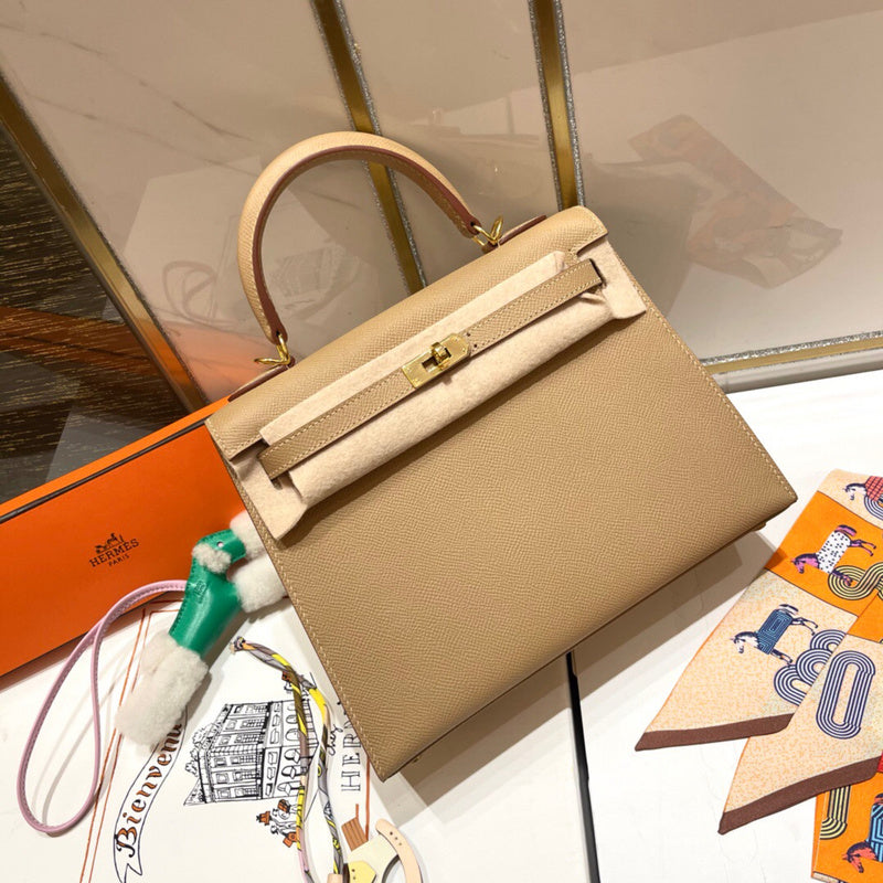 Interior view of streamlined premium bag