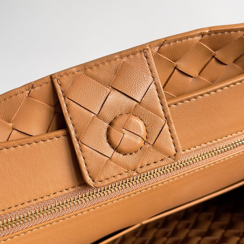 Structured Faux Leather Handbag - Statement Silhouette | Women's Premium Handbag #1589 - hardware and detail close-up (image 5) of designer-inspired handbag