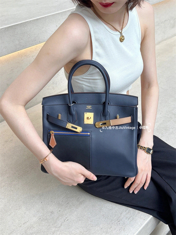 Close-up detail of effortless bag design
