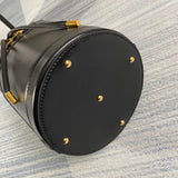 Handle and strap detail of statement signature women's handbag – women's everyday handbag