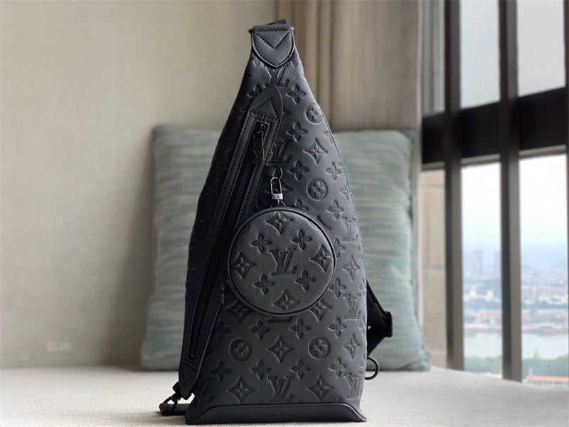  structured handbag detail view showing craftsmanship 20