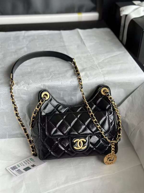 Zivas Charm Sleek Silhouette Everyday Handbag (Elevated Daily Companion) – Side Profile