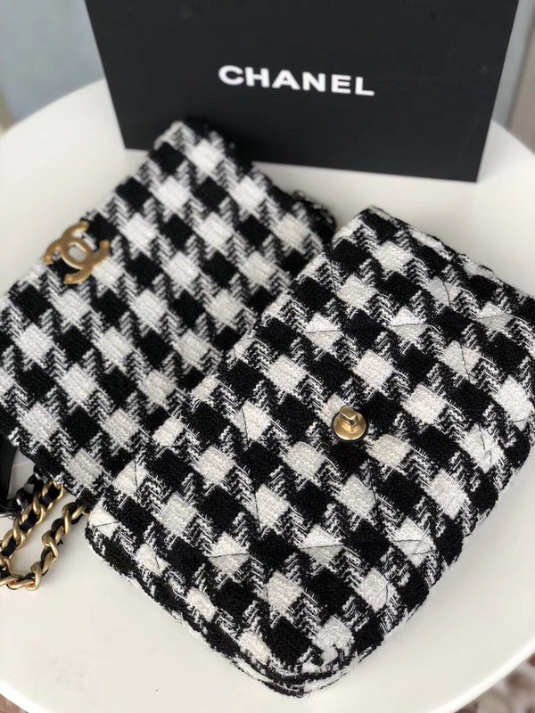  handbag, spacious everyday style, image 10