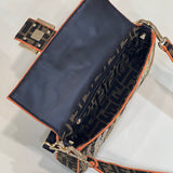 Ziva's Charm handbag – close-up view (27cm*5cm*14cm)