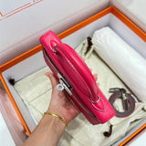  shopper bag interior and compartment view