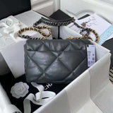  women's handbag, mid design, view 3