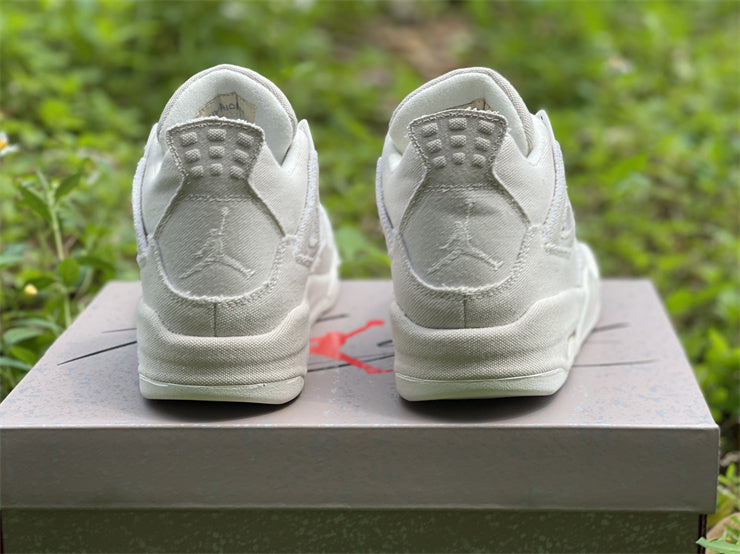 Nike Men's & Women's Premium Low-Top Trainers — Style 241 detail view
