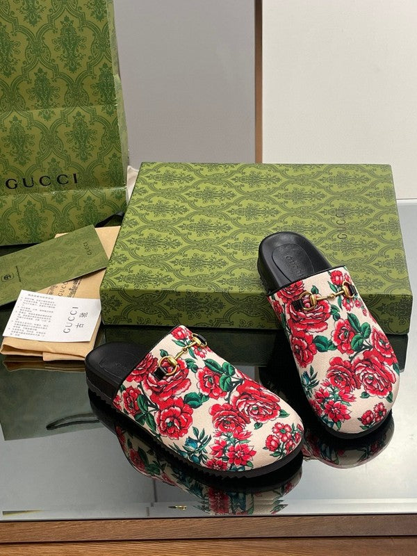 Gucci tonal black luxury sneakers view 8 classic court silhouette