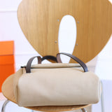  Classic crossbody bag front view 31