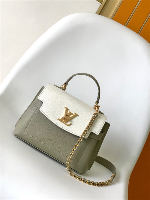  Essential shopper bag front view 19
