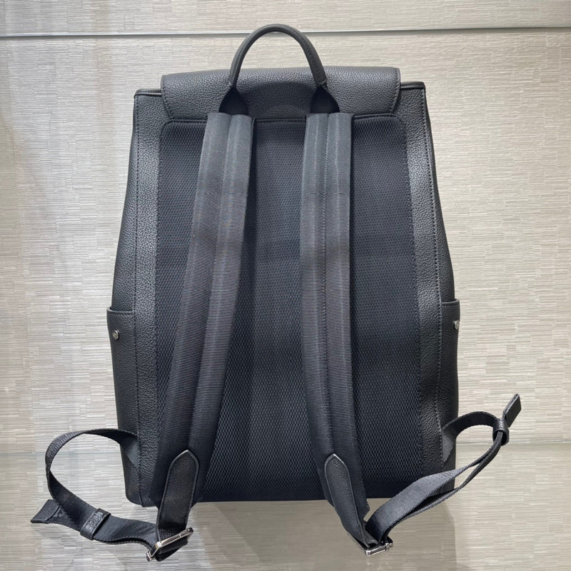 Back view of sleek refined women's handbag – women's designer-style accessory