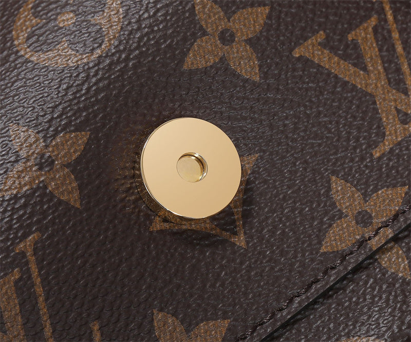  structured shoulder bag detail view showing craftsmanship 8