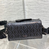 Close-up detail of structured sleek women's handbag – women's luxury accessory