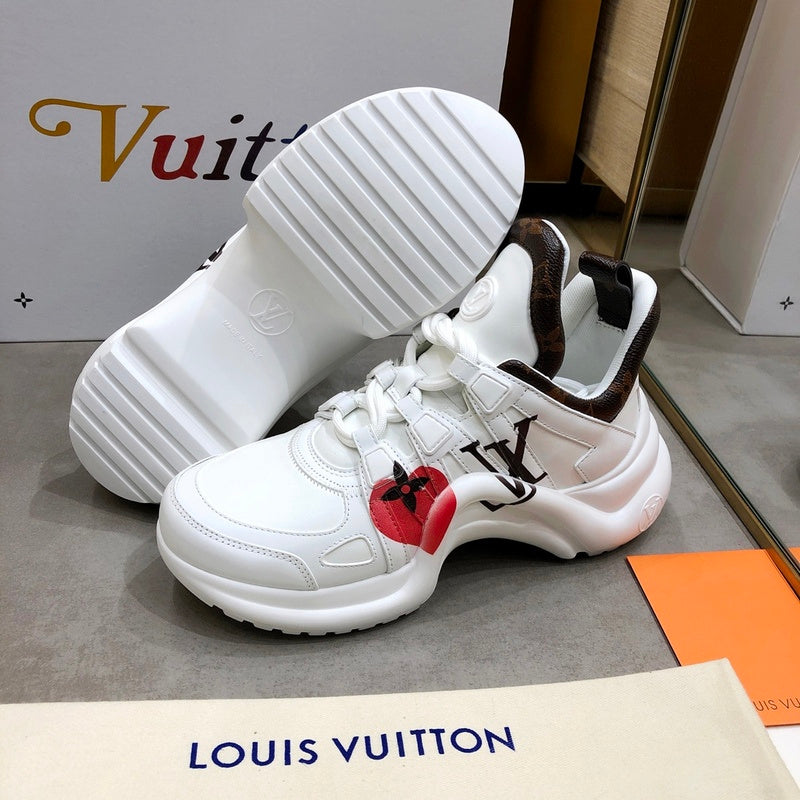 Louis Vuitton shoes Style 294 - top view showing design