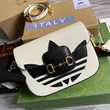 Side profile of classic sleek women's handbag – women's designer-style accessory