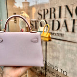 Interior view of sculpted premium bag