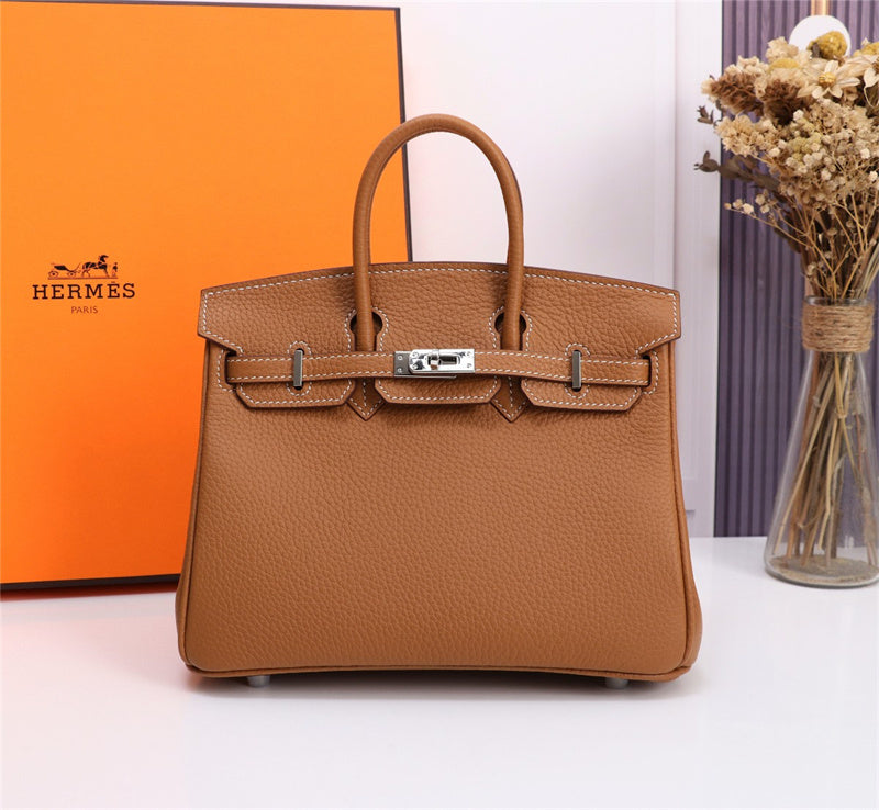Versatile bag women's premium everyday handbag