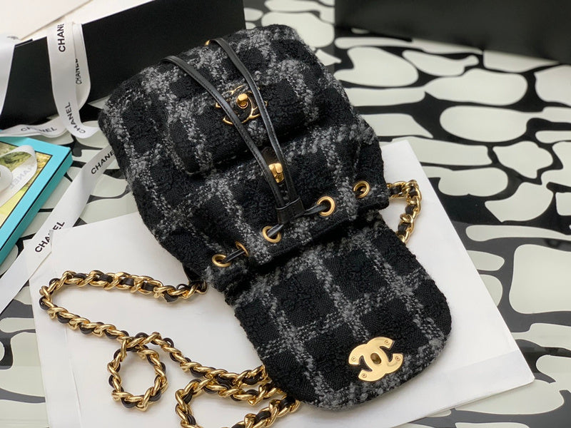 Zivas Charm Effortless Elegance Designer Handbag (Modern Wardrobe Staple) – Styled Look