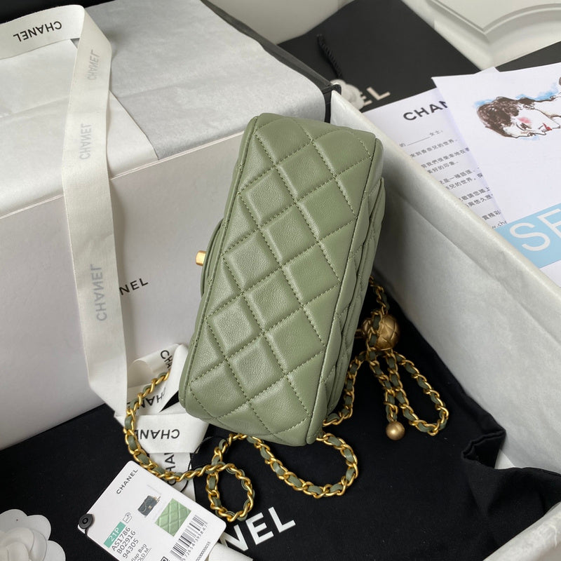  handbag, compact everyday style, image 5