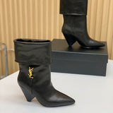 Full silhouette view of Saint Laurent luxury piece style No.040