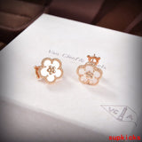 Side view of Van Cleef & Arpels unisex jewelry piece
