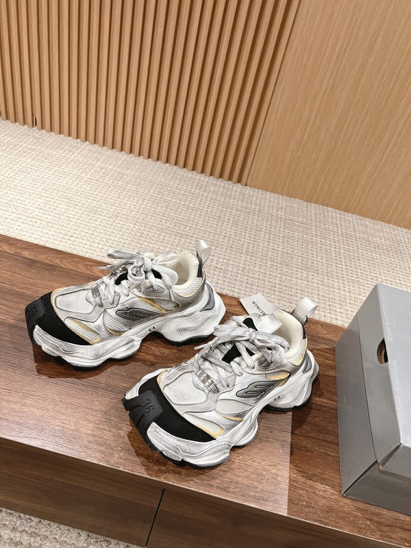 Balenciaga shoes Style 058 - top view showing design