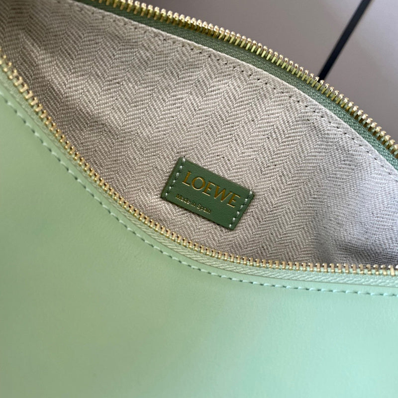 Ziva's Charm handbag – lifestyle view (21cm*17cm*12.5cm)