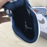 Nike classic monochrome luxury sneakers view 20 retro runner design