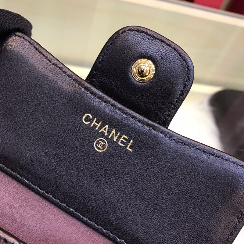 Zivas Charm Timeless Appeal Everyday Handbag (Contemporary Shape Language) – Styled Look