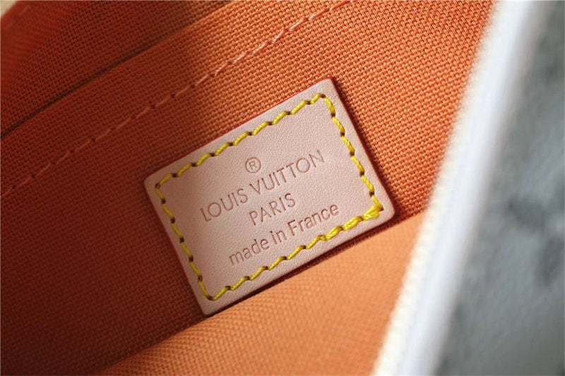  sophisticated shopper bag detail view showing craftsmanship 8