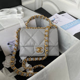 Zivas Charm Refined Structure Designer Handbag (Statement-Ready Design) – Close-Up Detail