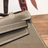  chic top-handle bag detail view showing craftsmanship