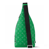  Everyday handbag front view 19