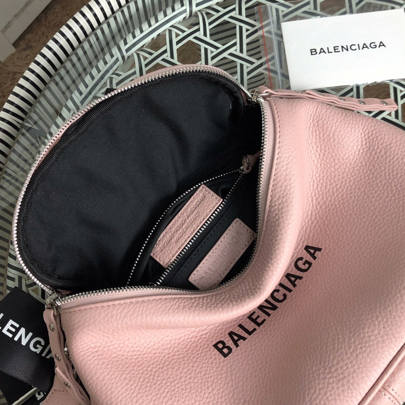 Side profile of structured signature women's handbag – women's luxury handbag
