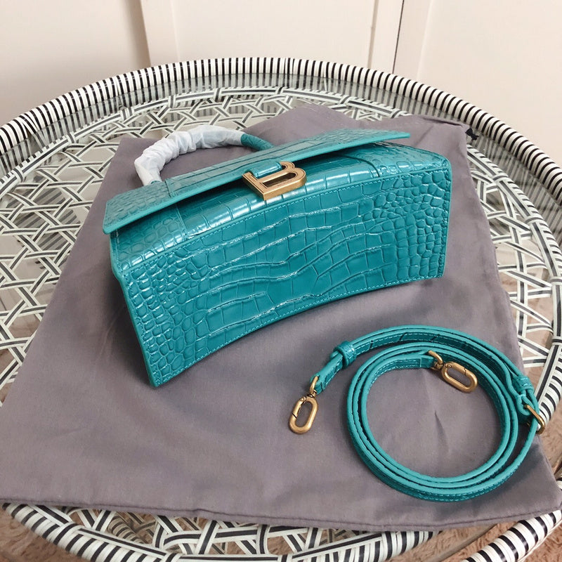 Back view of chic everyday-luxe women's handbag – women's everyday handbag