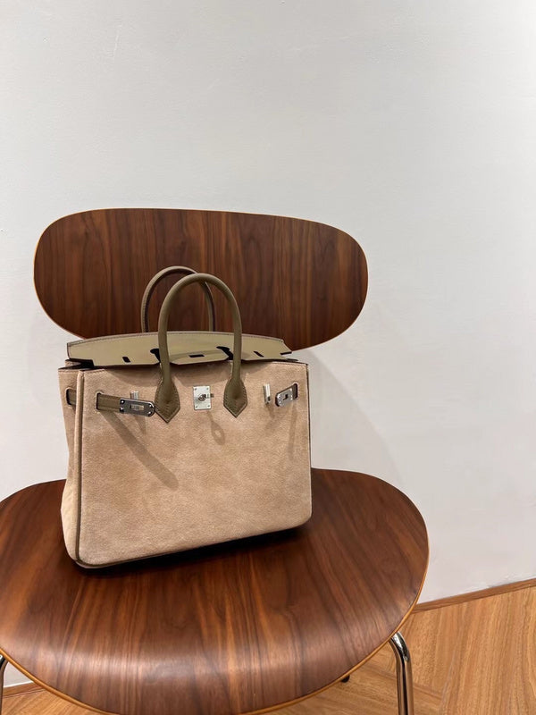 Clean-Lined bag shown from front angle