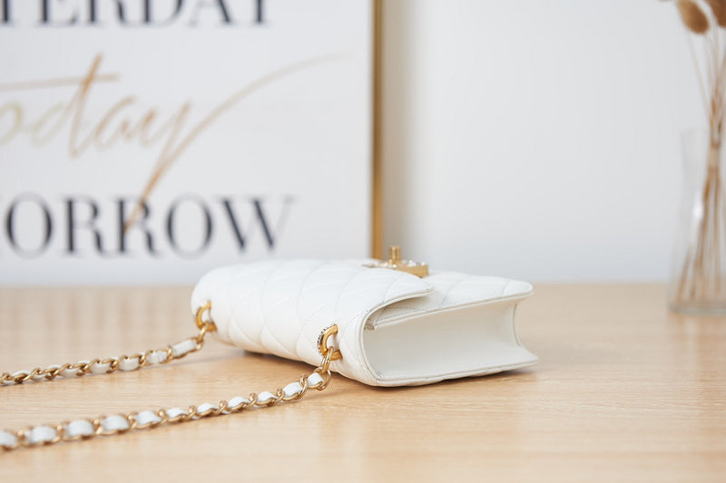  women's handbag, versatile design, view 2