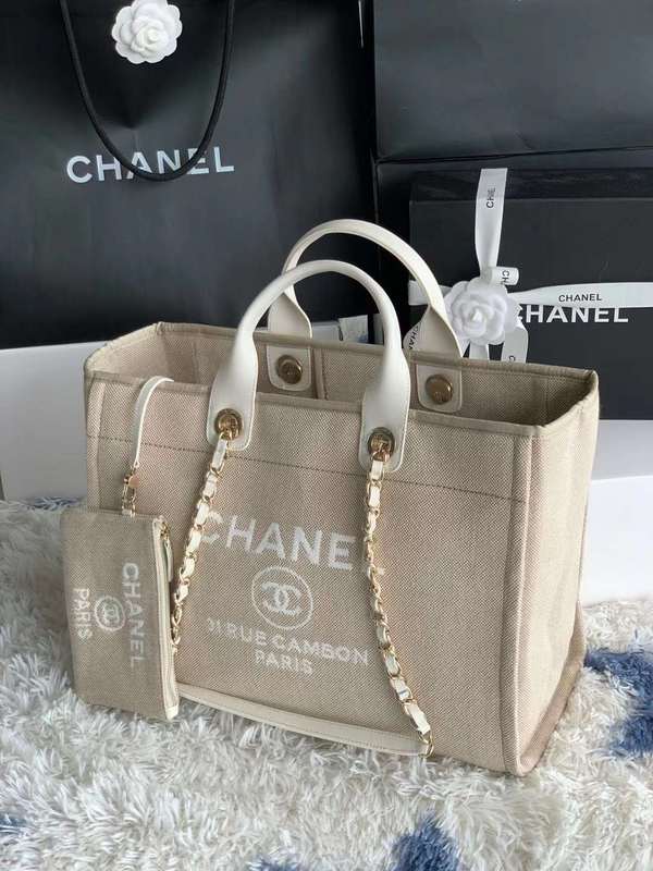 Zivas Charm Effortless Sophistication Everyday Handbag (Statement-Ready Design) – Side Profile