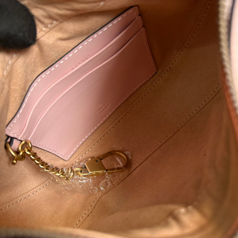 Handle and strap detail of refined classic women's handbag – women's luxury accessory