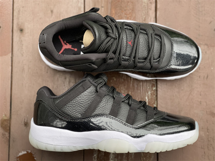 Nike Men's & Women's Luxury Low-Top Trainers — Style 225 detail view