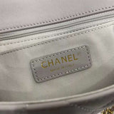 Zivas Charm Timeless Appeal Everyday Handbag (Designer-Inspired Craftsmanship) – Close-Up Detail