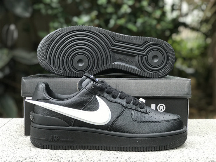 Nike fresh white-and-black luxury sneakers view 10 signature lace-up style