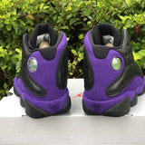Nike Men's & Women's Luxury Low-Top Trainers — Style 165 close-up view