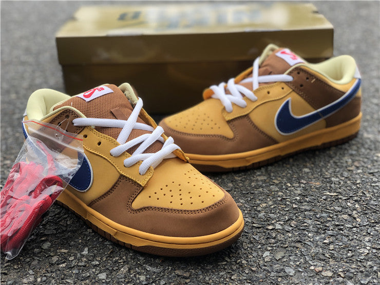 Nike Men's & Women's Iconic Street Trainers — Style 191 close-up view